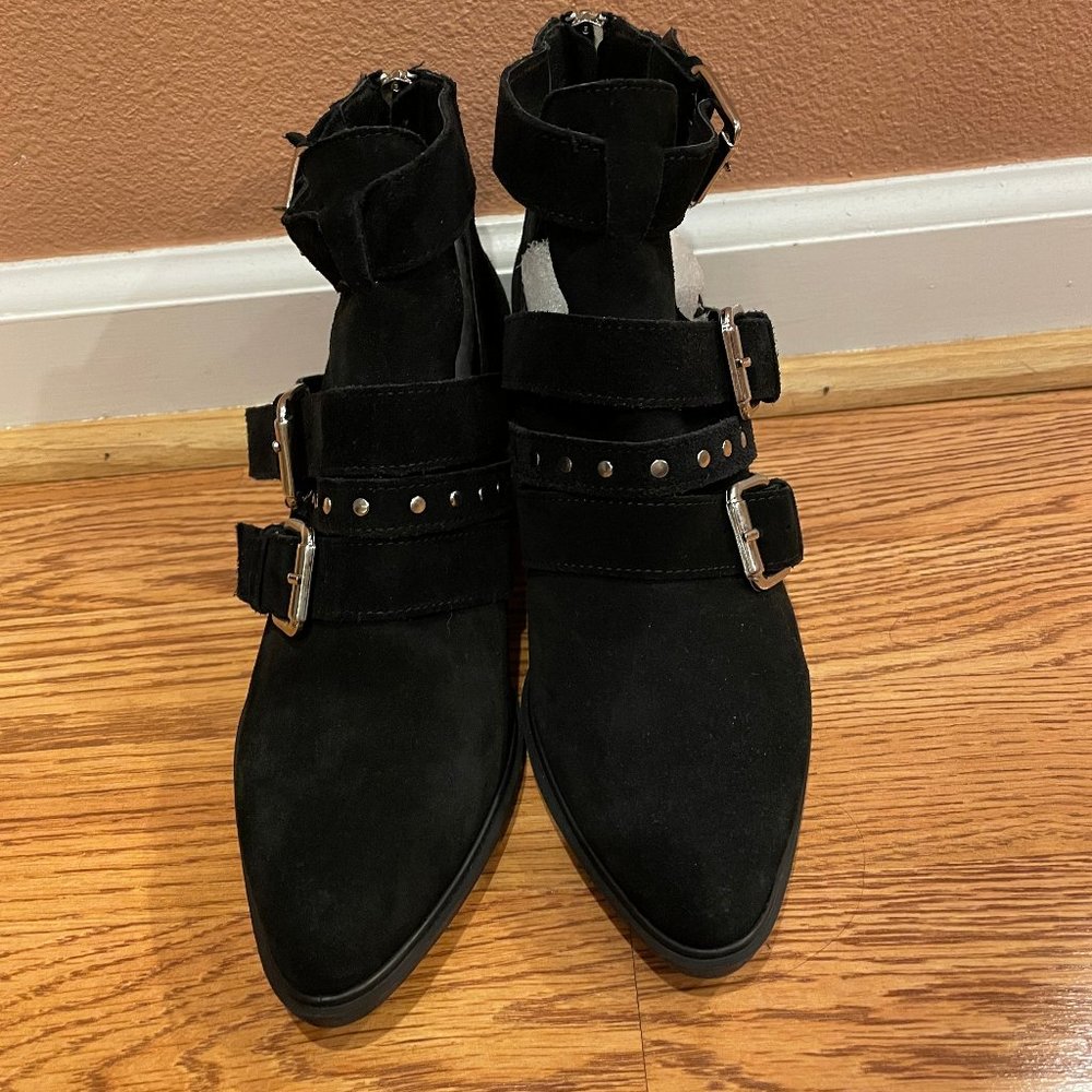 Steve Madden Dearly Bootie Sz. 7.5